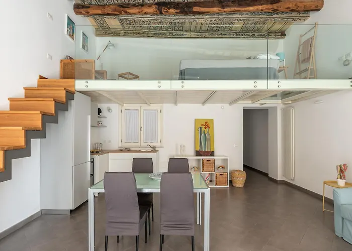 Metam Apartment In The City Center By Wonderful Italy