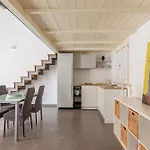 Metam Apartment In The City Center By Wonderful Italy